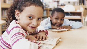 vluchtelingenkinderen in de klas