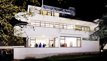 geven Chabot Museum bij nacht