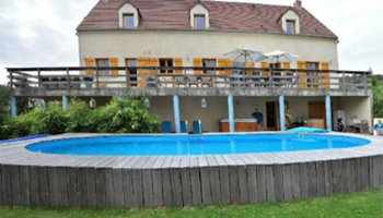 buitengevel zwembad villa belvedere