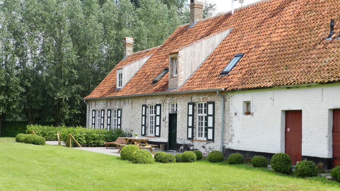 Buitenzicht gevel Vakantieverblijf De Swaenhoeck