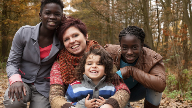 Mama met 3 adoptiekinderen