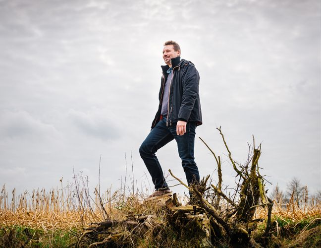 foto van Johan in een veld