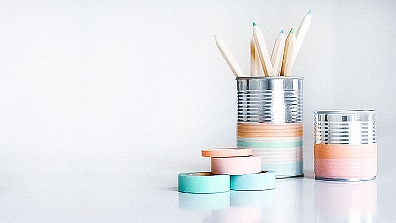 Blikken potje voor potloden, versierd met washi tape