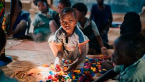 Kind in klas in Zambia