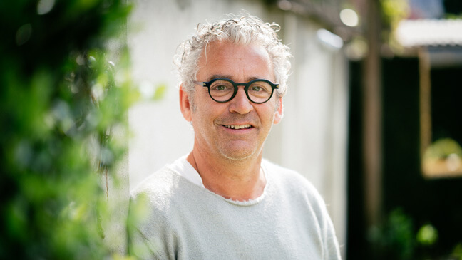 Portret Tom Van Acker