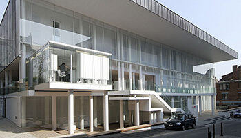 buitenkant Beaux-Arts museum in Mons