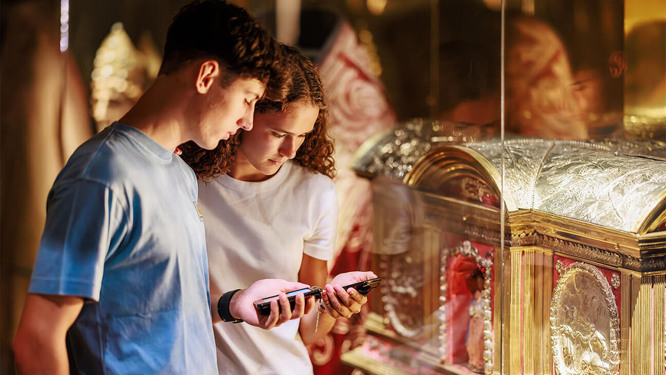 Koppel in Teseum, schatkamer en archeologische site