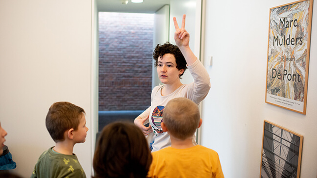 Juf els in Museum De pont