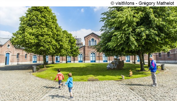 buitenkant van het slachthuis in mons