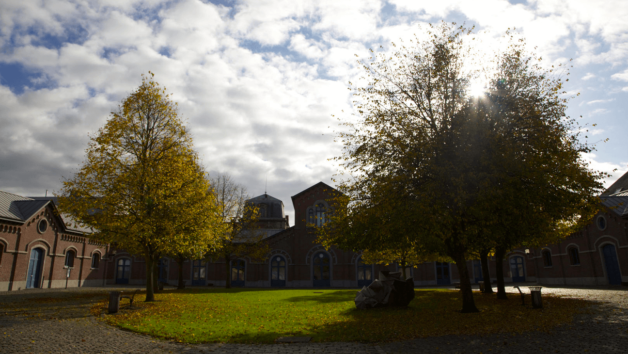 het voormalige slachthuis in Mons