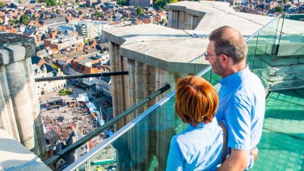 Boven op de Sint Romboutstoren te Mechelen