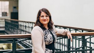 Kathelijn Vervarcke leraar Nederlands en schrijver - KOPP-kind