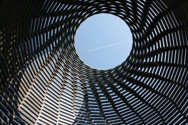 zicht uit Verbeke Foundation