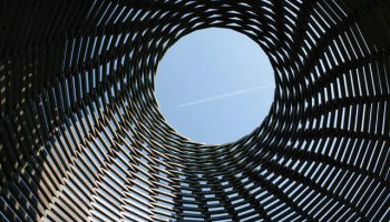 zicht uit Verbeke Foundation
