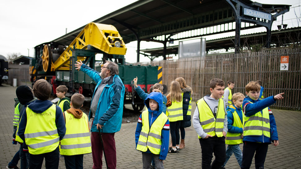 Oren en ogen open in Train World!