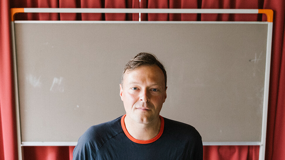 Onderwijswetenschapper Tim Surma (Thomas More Hogeschool). Maar hij pleit in coronatijden ook voor realisme.