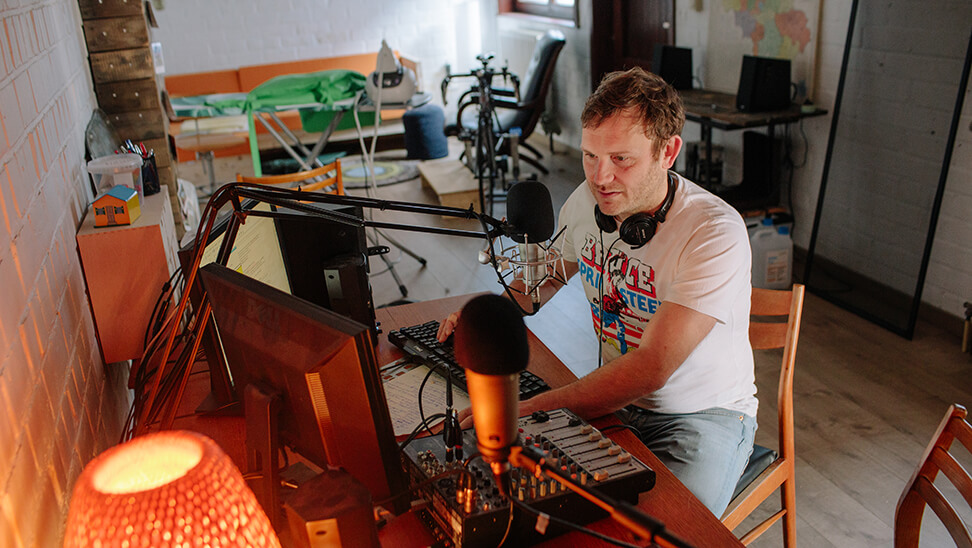 Arnout Willockx maakt thuis radio