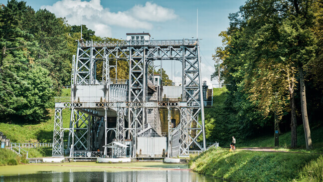LK_pagebuilder_LaCentre Strépy-Bracquegnies (La Louvière) - Historische 'Canal du Centre' - Hydraulische lift No. 3