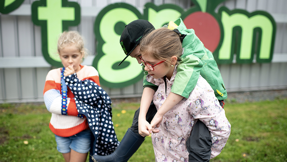 Kinderen op klasuitstap naar 't Grom in Mechelen
