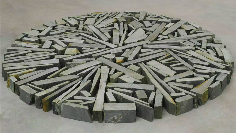 Kunstwerk Quiet Skies Circle van Richard Long