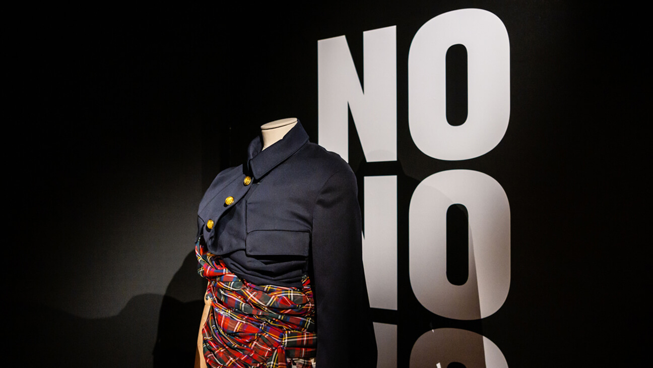 Modemuseum Hasselt: Expo We need to talk about fashion