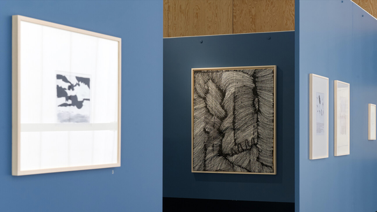 Kunstwerken aan de muur van Trinkhall Museum