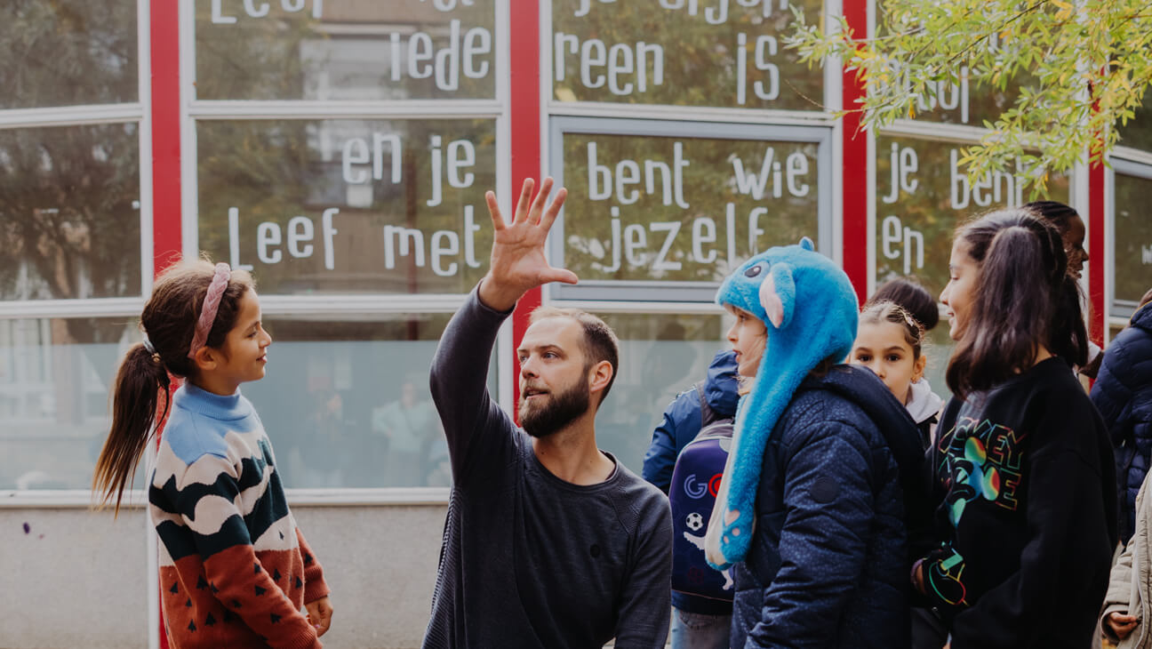 Jona Van den Bossche  van inclusieve school Matadi