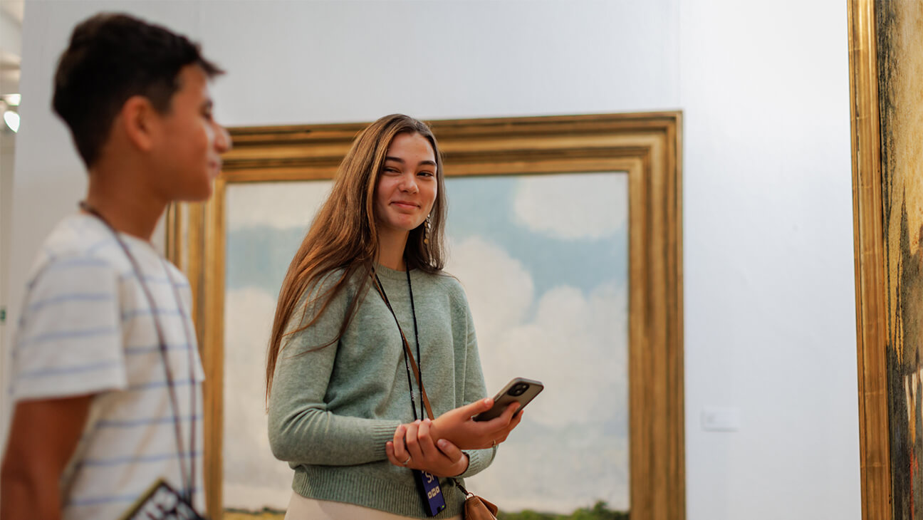 Bezoekers in het Jakob SmitsMuseum