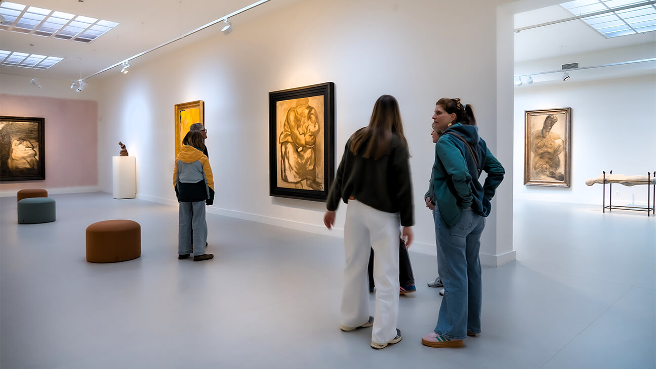 Bezoekers aan de Expo Constant Permeke. De Engelse jaren (1914–1919)