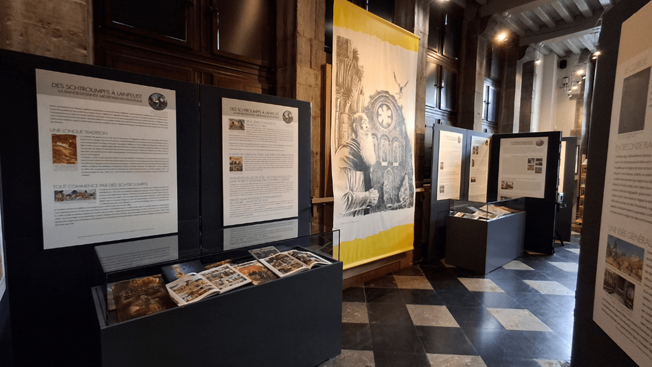Beeld uit een zaal op de Expo 'LE MOYEN ÂGE DANS LA BANDE DESSINÉE'