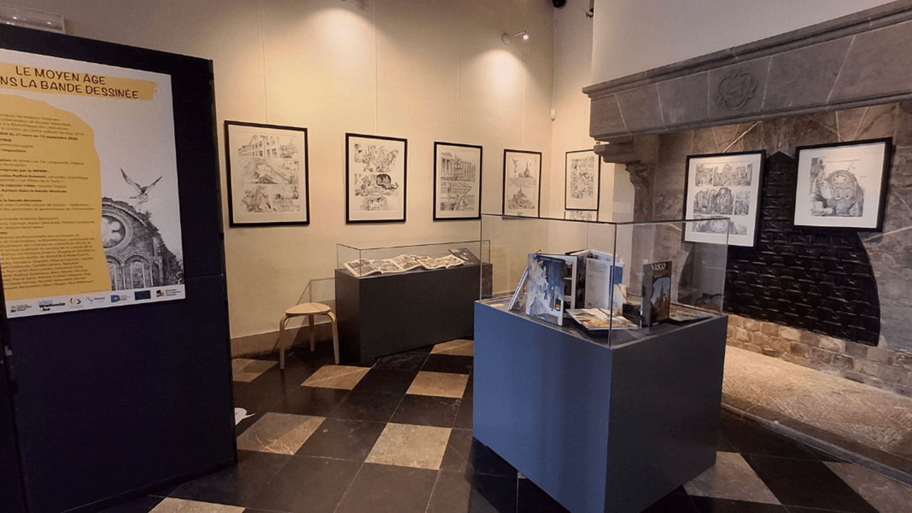 Beeld uit een zaal op de Expo 'LE MOYEN ÂGE DANS LA BANDE DESSINÉE'