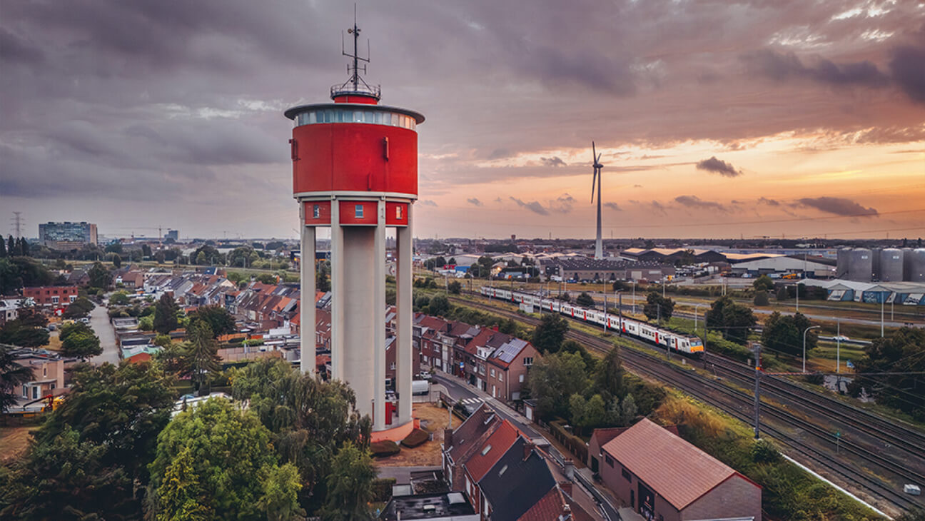 Eode Watertoren langs de Scheepslosserstraat in gent