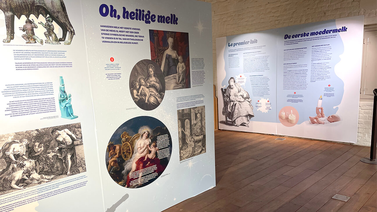 Grote pancarte met meer uitleg over de expo 'Lactissimo. Melk in alle staten'